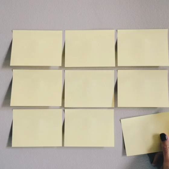 Blank sticky notes representing the process of creating a checklist for ultrasound exam test prep